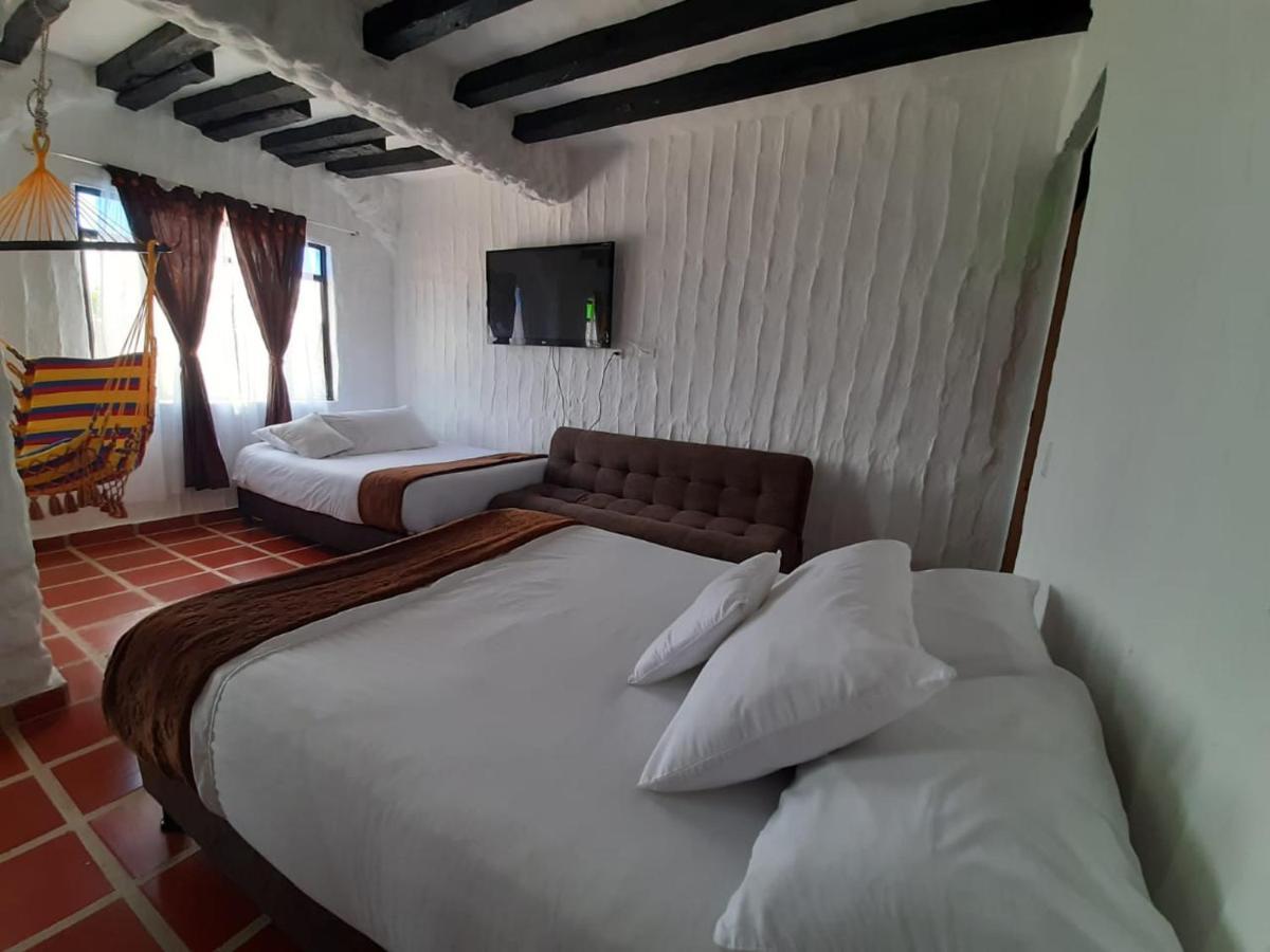 Luisa Hotel